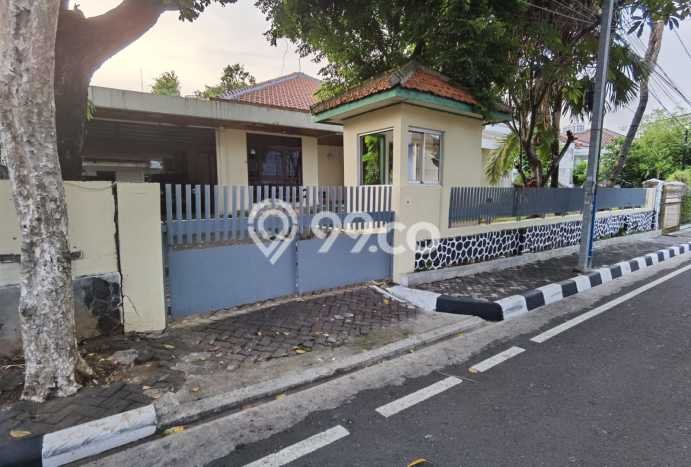 Dijual Hunian Mewah dengan Fasilitas Sekitar Lengkap di Menteng, Jakarta Pusat Dijual Hunian Mewah dengan Fasilitas Sekitar Lengkap di Menteng, Jakarta Pusat