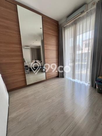 Rumah Luxury Modern Siap Huni di Bintaro Tangerang Selatan Rumah Luxury Modern Siap Huni di Bintaro Tangerang Selatan