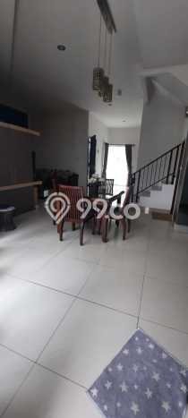 Rumah di , Akses ke Tol, 4 KT, LT 160m2m² LB 140m2m² Rumah di , Akses ke Tol, 4 KT, LT 160m2m² LB 140m2m²