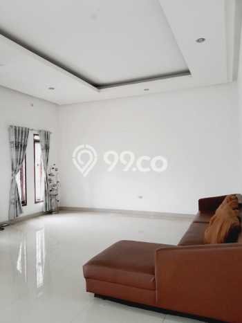 Rumah area , Bandung, Luas 250m2m² Bangunan 450m2m² - SEGERA MILIKI! Rumah area , Bandung, Luas 250m2m² Bangunan 450m2m² - SEGERA MILIKI!