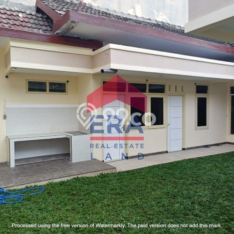 Dijual Hunian Rumah Nyaman 7 KT di Tidar, Malang Dijual Hunian Rumah Nyaman 7 KT di Tidar, Malang