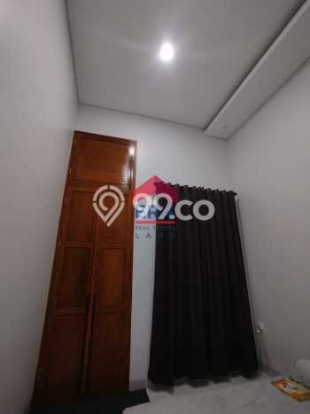 Rumah Modern Minimalis 4 KT Siap Huni di Blimbing Rumah Modern Minimalis 4 KT Siap Huni di Blimbing
