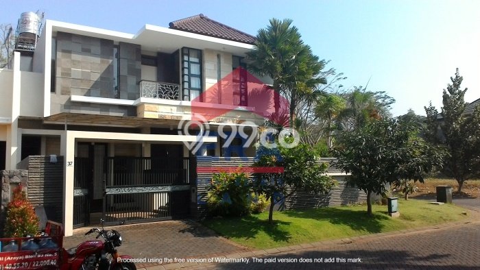 Hunian Elit LB 600m2 Siap Huni Desain Elegan di Araya, Malang Hunian Elit LB 600m2 Siap Huni Desain Elegan di Araya, Malang