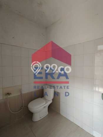 LOKASI STRATEGIS! Rumah kawasan Tidar, Akses ke Tol, 2 KM, Luas 300m2m² Bangunan 200m2m² LOKASI STRATEGIS! Rumah kawasan Tidar, Akses ke Tol, 2 KM, Luas 300m2m² Bangunan 200m2m²