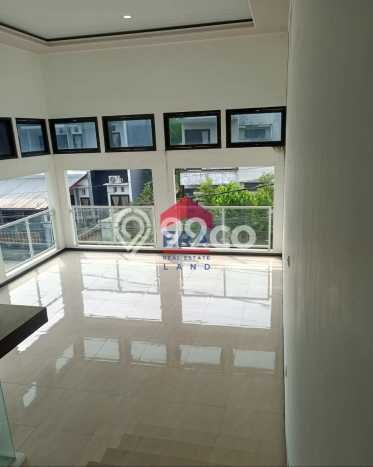 Dijual Rumah 6 Kamar Lokasi Strategis Bagus dan Strategis di Singosari Dijual Rumah 6 Kamar Lokasi Strategis Bagus dan Strategis di Singosari