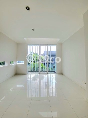 Rumah Elit Modern Tanpa Renovasi di Bintaro Tangerang Selatan Rumah Elit Modern Tanpa Renovasi di Bintaro Tangerang Selatan