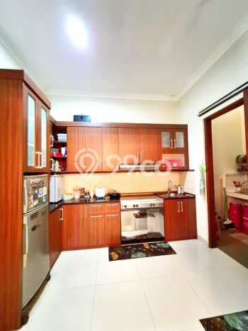 Rumah Luxury Modern Siap Huni di Bintaro Jakarta Selatan Rumah Luxury Modern Siap Huni di Bintaro Jakarta Selatan