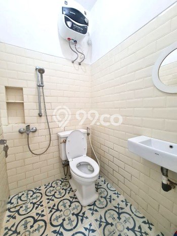 Jual Rumah Eksklusif 3 KT di Graha Raya, Tangerang Selatan Jual Rumah Eksklusif 3 KT di Graha Raya, Tangerang Selatan