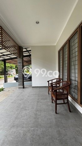 Ready to Use! Luxury House LT 150m2 Desain Elegan di Bintaro Ready to Use! Luxury House LT 150m2 Desain Elegan di Bintaro