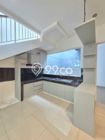 Disewakan Rumah Harga Terjangkau di Bintaro Tangerang Selatan Punya 3 Kamar Tidur Disewakan Rumah Harga Terjangkau di Bintaro Tangerang Selatan Punya 3 Kamar Tidur