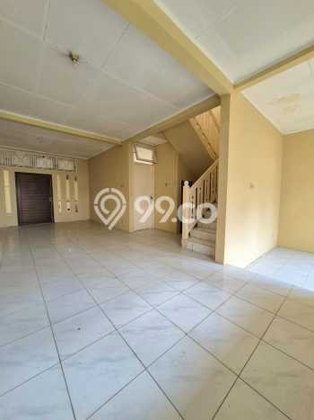 Rumah Luxury Modern Tanpa Renovasi di Bintaro Tangerang Selatan Rumah Luxury Modern Tanpa Renovasi di Bintaro Tangerang Selatan
