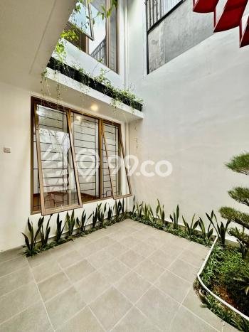 Rumah Mewah LB 144m2 Siap Pakai Desain Elegan di Bintaro, Tangerang Selatan Rumah Mewah LB 144m2 Siap Pakai Desain Elegan di Bintaro, Tangerang Selatan