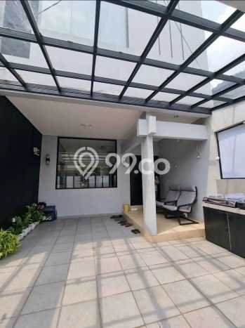 Hunian Mewah LB 260m2 Siap Pakai Desain Elegan di Bintaro, Tangerang Selatan Hunian Mewah LB 260m2 Siap Pakai Desain Elegan di Bintaro, Tangerang Selatan