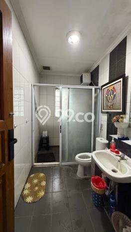 Dijual Rumah Luas Elegan Dengan View Eksklusif di Bintaro, Jakarta Selatan Dijual Rumah Luas Elegan Dengan View Eksklusif di Bintaro, Jakarta Selatan
