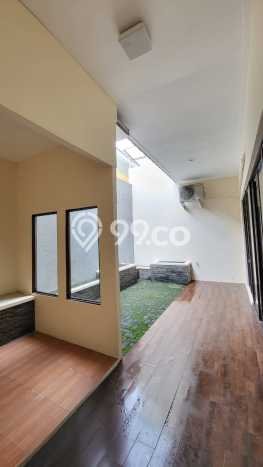Rumah Elit Modern Siap Huni di Bintaro Tangerang Selatan Rumah Elit Modern Siap Huni di Bintaro Tangerang Selatan