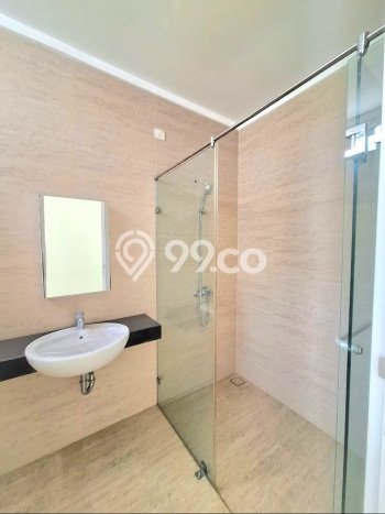 Dijual Rumah Luas Megah Dengan View Cantik di Bintaro, Tangerang Selatan Dijual Rumah Luas Megah Dengan View Cantik di Bintaro, Tangerang Selatan