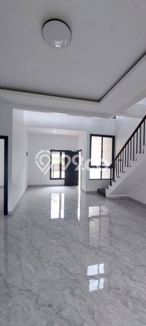 Hunian Mewah LB 170m2 Siap Pakai Desain Elegan di Bintaro, Tangerang Selatan Hunian Mewah LB 170m2 Siap Pakai Desain Elegan di Bintaro, Tangerang Selatan
