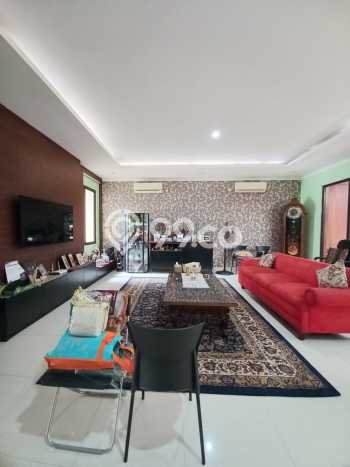 Dijual Rumah Luas Megah Dengan View Eksklusif di Bintaro, Tangerang Selatan Dijual Rumah Luas Megah Dengan View Eksklusif di Bintaro, Tangerang Selatan
