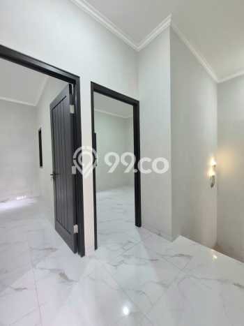 Rumah Minimalis 3 KT di Bintaro Tangerang Selatan Semi Furnished Rumah Minimalis 3 KT di Bintaro Tangerang Selatan Semi Furnished