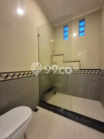 Siap Huni Hunian Elit 4 Kamar di Pondok Aren Dekat ke Mana Saja Siap Huni Hunian Elit 4 Kamar di Pondok Aren Dekat ke Mana Saja