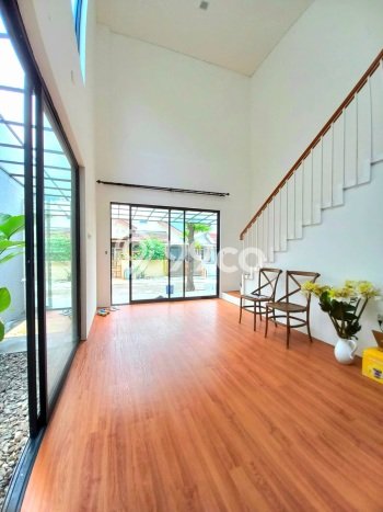 For Sale Hunian Rumah Nyaman 4 KT di Bintaro, Tangerang Selatan For Sale Hunian Rumah Nyaman 4 KT di Bintaro, Tangerang Selatan