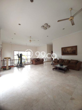 Dijual Rumah Mewah Megah Dengan View Cantik di Bintaro, Tangerang Selatan Dijual Rumah Mewah Megah Dengan View Cantik di Bintaro, Tangerang Selatan