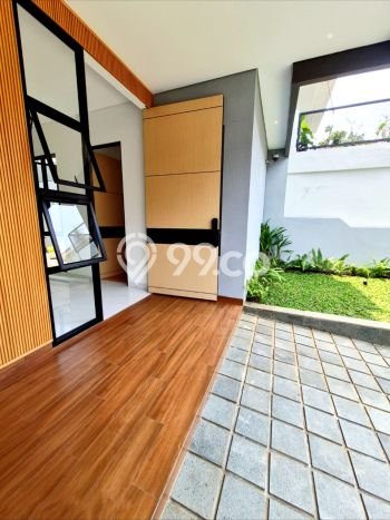 For Sale Rumah Mewah Exclusive di Pondok Aren, Tangerang Selatan For Sale Rumah Mewah Exclusive di Pondok Aren, Tangerang Selatan