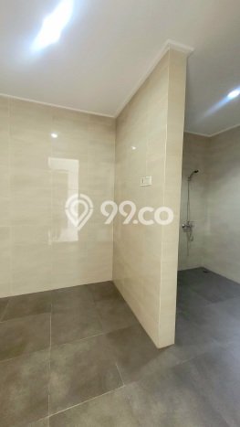 Rumah Mewah LB 180m2 Siap Huni Desain Elegan di Bintaro, Tangerang Selatan Rumah Mewah LB 180m2 Siap Huni Desain Elegan di Bintaro, Tangerang Selatan