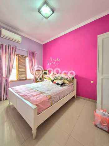 Ready to Use! Premium House LT 130m2 Desain Elegan di Bintaro Ready to Use! Premium House LT 130m2 Desain Elegan di Bintaro