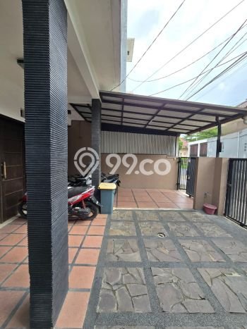 Kos-kosan Dijual di Bintaro Tangerang Selatan Luas 200m2 Kos-kosan Dijual di Bintaro Tangerang Selatan Luas 200m2