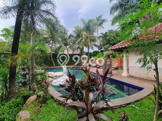 Jual Rumah Mewah Megah Dengan View Eksklusif di Bintaro, Tangerang Selatan Jual Rumah Mewah Megah Dengan View Eksklusif di Bintaro, Tangerang Selatan