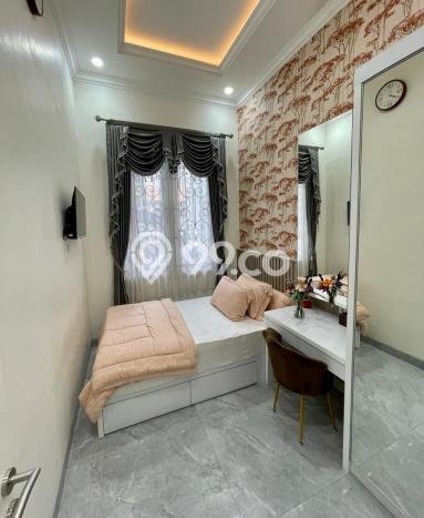 Rumah Elit LB 160m2 Siap Pakai Desain Elegan di Bintaro, Tangerang Selatan Rumah Elit LB 160m2 Siap Pakai Desain Elegan di Bintaro, Tangerang Selatan