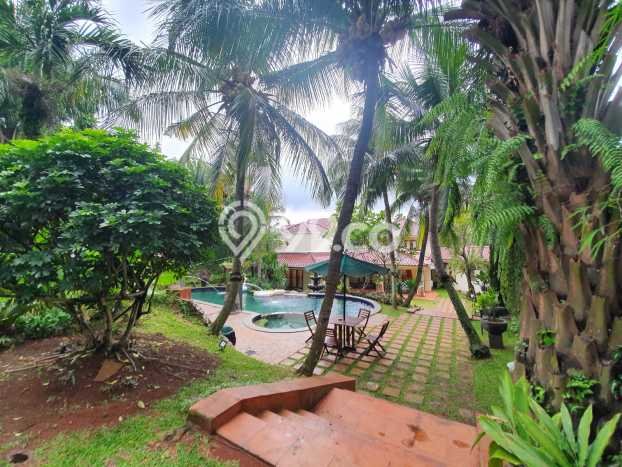Jual Rumah Mewah Megah Dengan View Eksklusif di Bintaro, Tangerang Selatan Jual Rumah Mewah Megah Dengan View Eksklusif di Bintaro, Tangerang Selatan