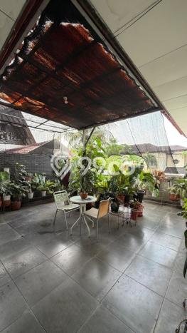 Dijual Rumah Luas Elegan Dengan View Eksklusif di Bintaro, Jakarta Selatan Dijual Rumah Luas Elegan Dengan View Eksklusif di Bintaro, Jakarta Selatan