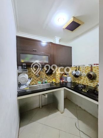 Kos-kosan Dijual di Bintaro Tangerang Selatan Luas 200m2 Kos-kosan Dijual di Bintaro Tangerang Selatan Luas 200m2