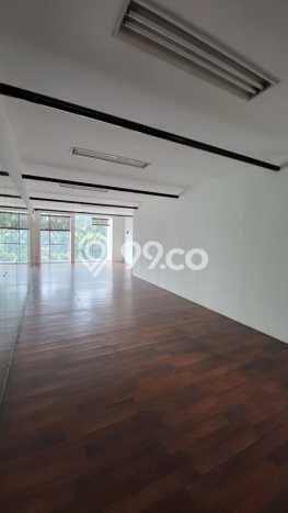Ruko Dijual di Tangerang Selatan LT 72m2 & LB 237m2 Lokasi Terbaik! Ruko Dijual di Tangerang Selatan LT 72m2 & LB 237m2 Lokasi Terbaik!