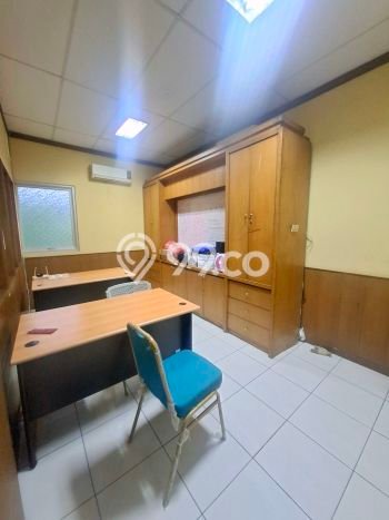 Area Ramai! Ruko Dijual di Kembangan untuk Bisnis Luas Bangunan 187m2 Area Ramai! Ruko Dijual di Kembangan untuk Bisnis Luas Bangunan 187m2
