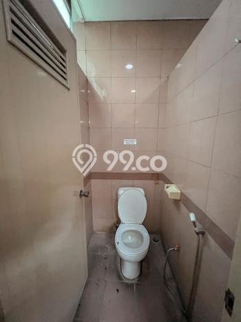 Kantor Area Komersial di Tomang, Luas 2197m², Jalan Utama Kantor Area Komersial di Tomang, Luas 2197m², Jalan Utama