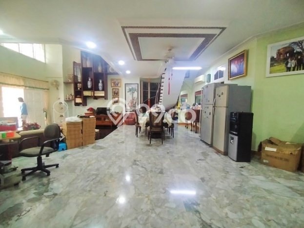 Rumah Elit Modern Tanpa Renovasi di Muara Karang Jakarta Utara Rumah Elit Modern Tanpa Renovasi di Muara Karang Jakarta Utara