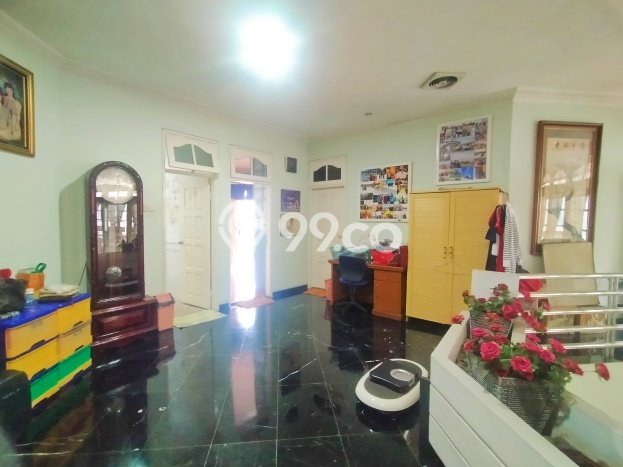 Rumah Elit Modern Tanpa Renovasi di Muara Karang Jakarta Utara Rumah Elit Modern Tanpa Renovasi di Muara Karang Jakarta Utara