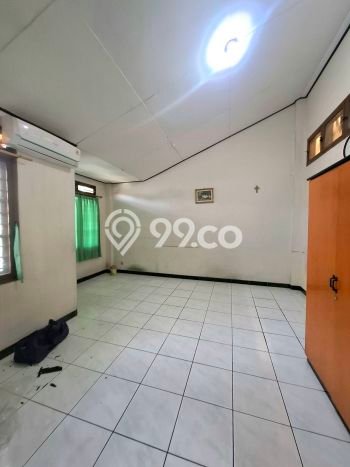 Siap Huni Hunian Elit 6 Kamar di Kebayoran Lama Dekat ke Mana Saja Siap Huni Hunian Elit 6 Kamar di Kebayoran Lama Dekat ke Mana Saja