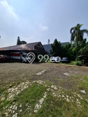 Hunian Eksklusif Siap Huni LT 2125m2 di Kebayoran Lama, Jakarta Selatan Hunian Eksklusif Siap Huni LT 2125m2 di Kebayoran Lama, Jakarta Selatan