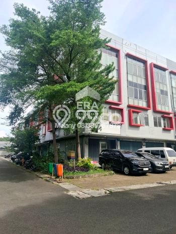 Ruko Dijual di Prime Area Jakarta Barat Luas 283m2 Ruko Dijual di Prime Area Jakarta Barat Luas 283m2