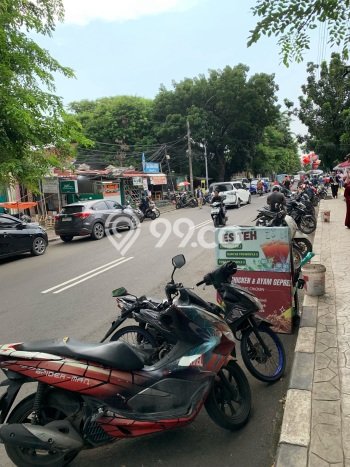 Dijual Rumah Luas Megah Dengan View Eksklusif di Rawamangun, Jakarta Timur Dijual Rumah Luas Megah Dengan View Eksklusif di Rawamangun, Jakarta Timur