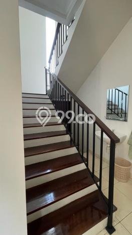 Rumah Elit Modern Tanpa Renovasi di Sektor 9-Bintaro Tangerang Selatan Rumah Elit Modern Tanpa Renovasi di Sektor 9-Bintaro Tangerang Selatan
