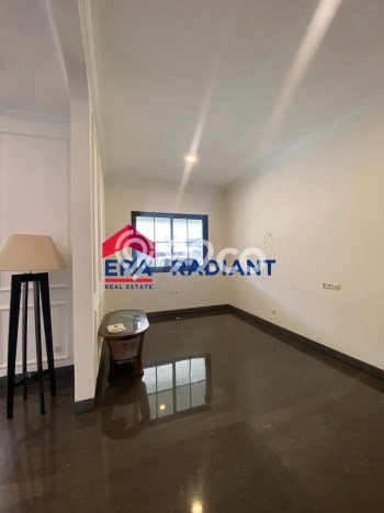 Rumah Luxury Modern Siap Huni di Sektor 7-Bintaro Tangerang Selatan Rumah Luxury Modern Siap Huni di Sektor 7-Bintaro Tangerang Selatan