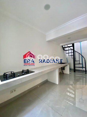 Rumah Luxury Modern Siap Huni di Sektor 7-Bintaro Tangerang Selatan Rumah Luxury Modern Siap Huni di Sektor 7-Bintaro Tangerang Selatan