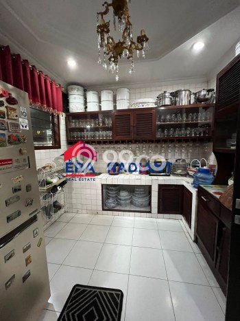 Siap Huni Rumah Mewah 2 Kamar di Senen Dekat ke Mana Pun Siap Huni Rumah Mewah 2 Kamar di Senen Dekat ke Mana Pun