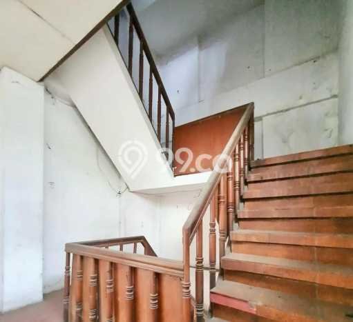 Untuk Dijual! Komersial di Setiabudi Jakarta Selatan LT 996m2 / LB 672m2 Kawasan Strategis Untuk Dijual! Komersial di Setiabudi Jakarta Selatan LT 996m2 / LB 672m2 Kawasan Strategis