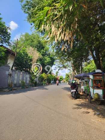 Untuk Dijual Tanah di Jakarta Selatan, Luas 1418m2 SHM Untuk Dijual Tanah di Jakarta Selatan, Luas 1418m2 SHM